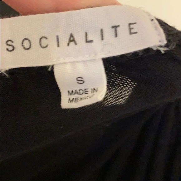 •Socialite• On/off shoulder black tee - so cute💕 - Picture 7 of 8